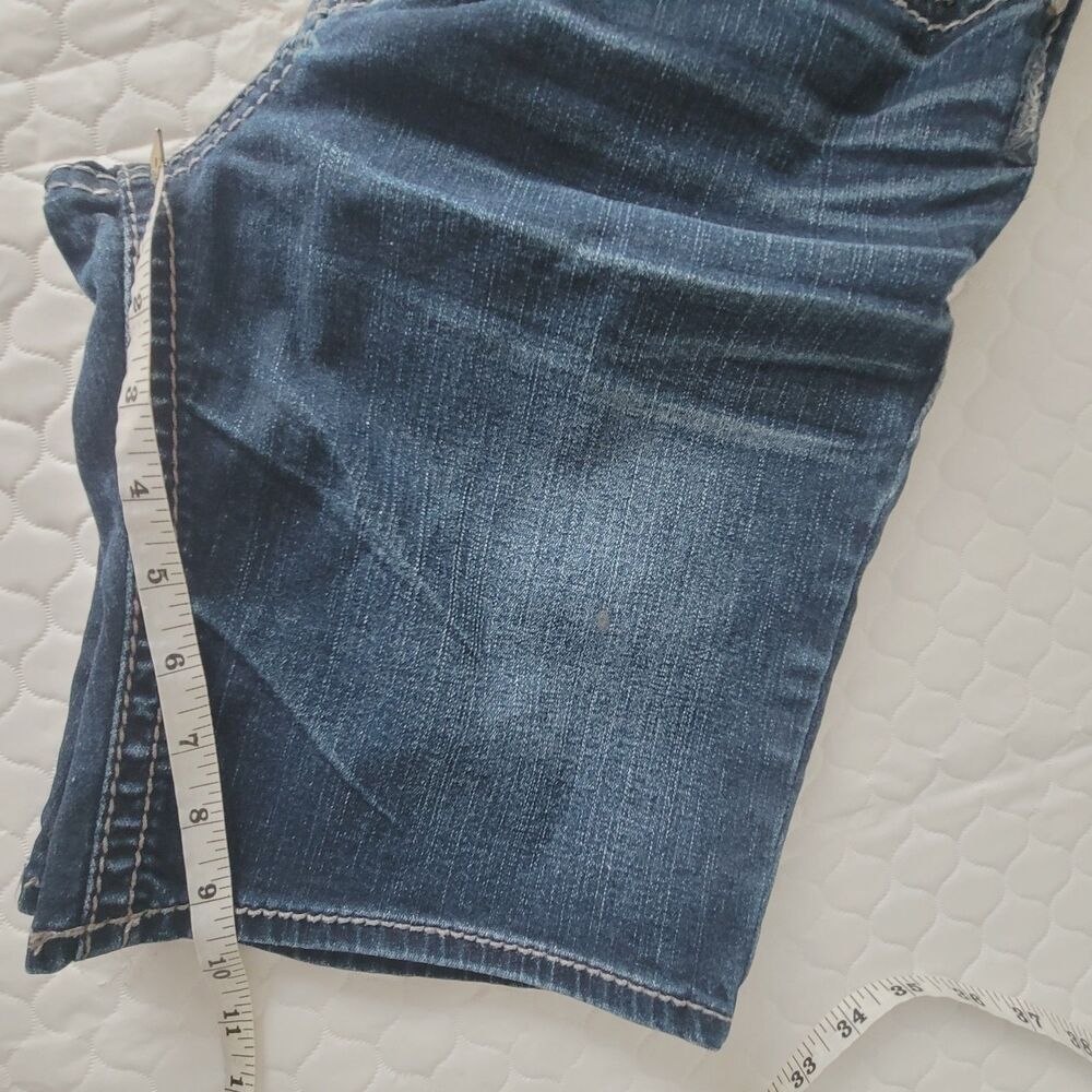 Silver Womens W31/L8 Suki Mid Bermuda Jeans  Blue Denim Shorts - Picture 15 of 16